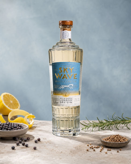 The Sky Wave White Horse. London Dry Gin